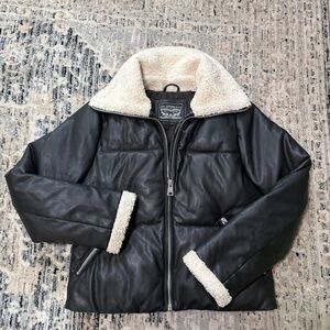 Levi’s Breanna faux leather fur lined bomber puffer Jacket Small